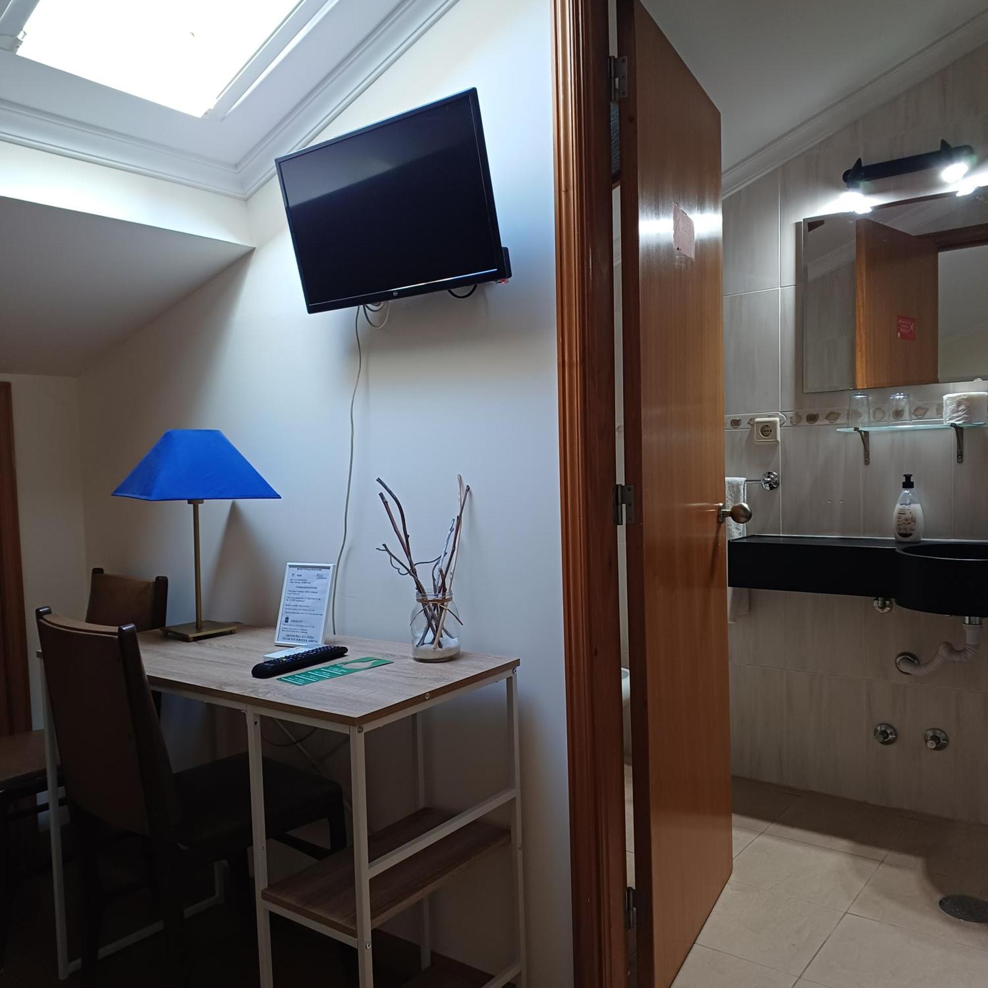 Residencialusobrasileira Hotel Leça da Palmeira Quarto foto